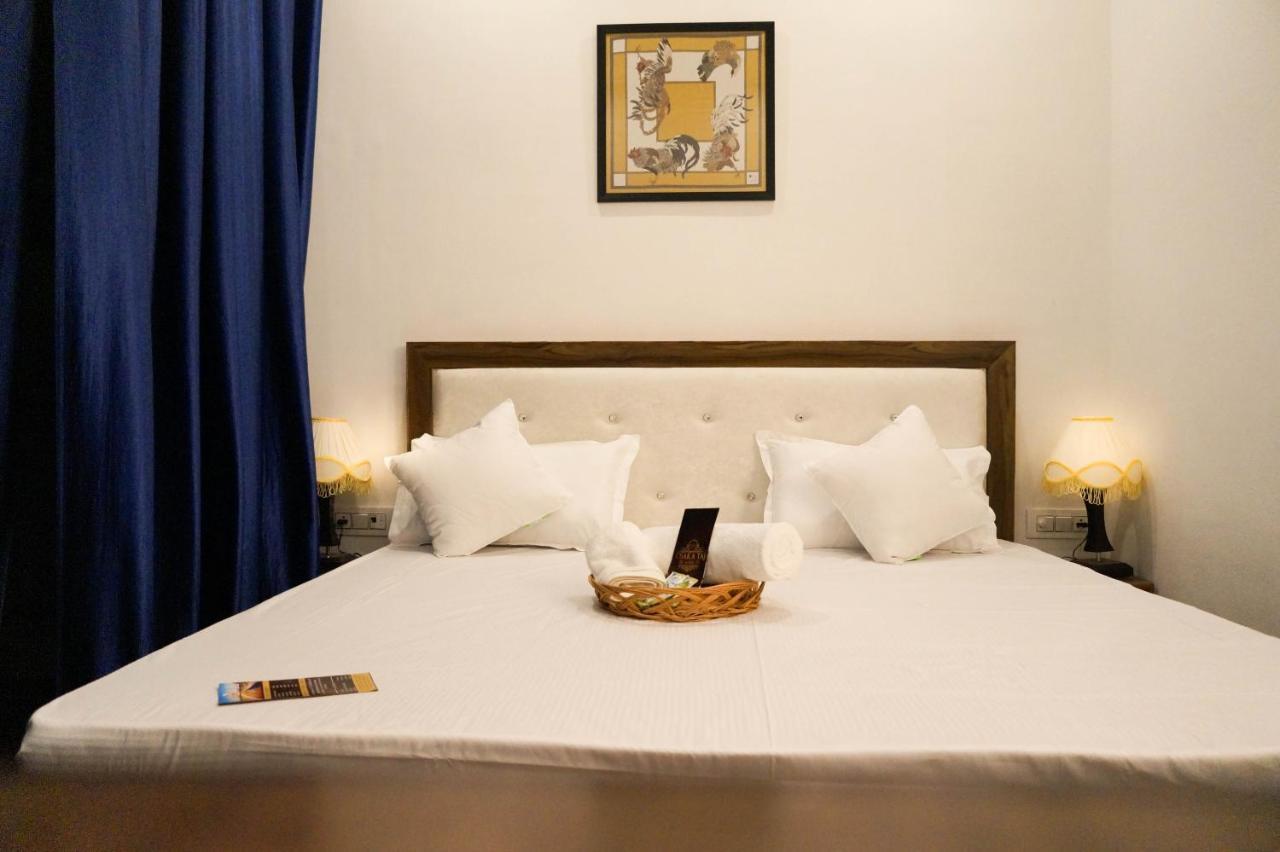 Hotel Osakataj Agra  Esterno foto